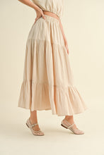 Load image into Gallery viewer, Arysia Tiered Linen Maxi Skirt