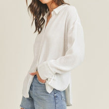 Load image into Gallery viewer, Aspen Oversized Button Up Shirt