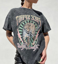 Load image into Gallery viewer, Leopard Graphic Tee