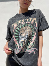 Load image into Gallery viewer, Leopard Graphic Tee