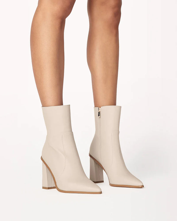 Mirie Boots By Billini